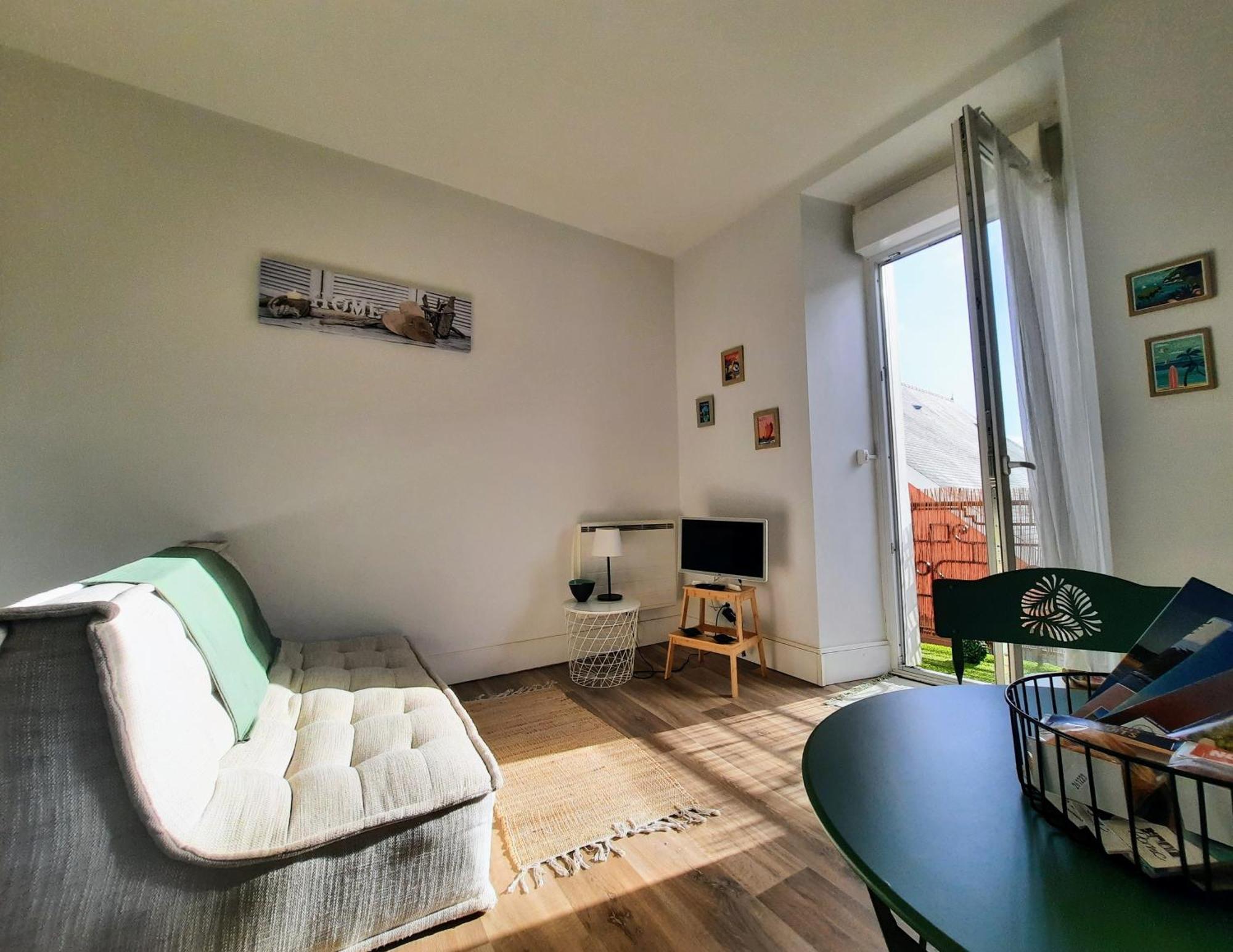 Le Studio D'En O, Au Coeur De La Haute Ville De Pornic. Экстерьер фото